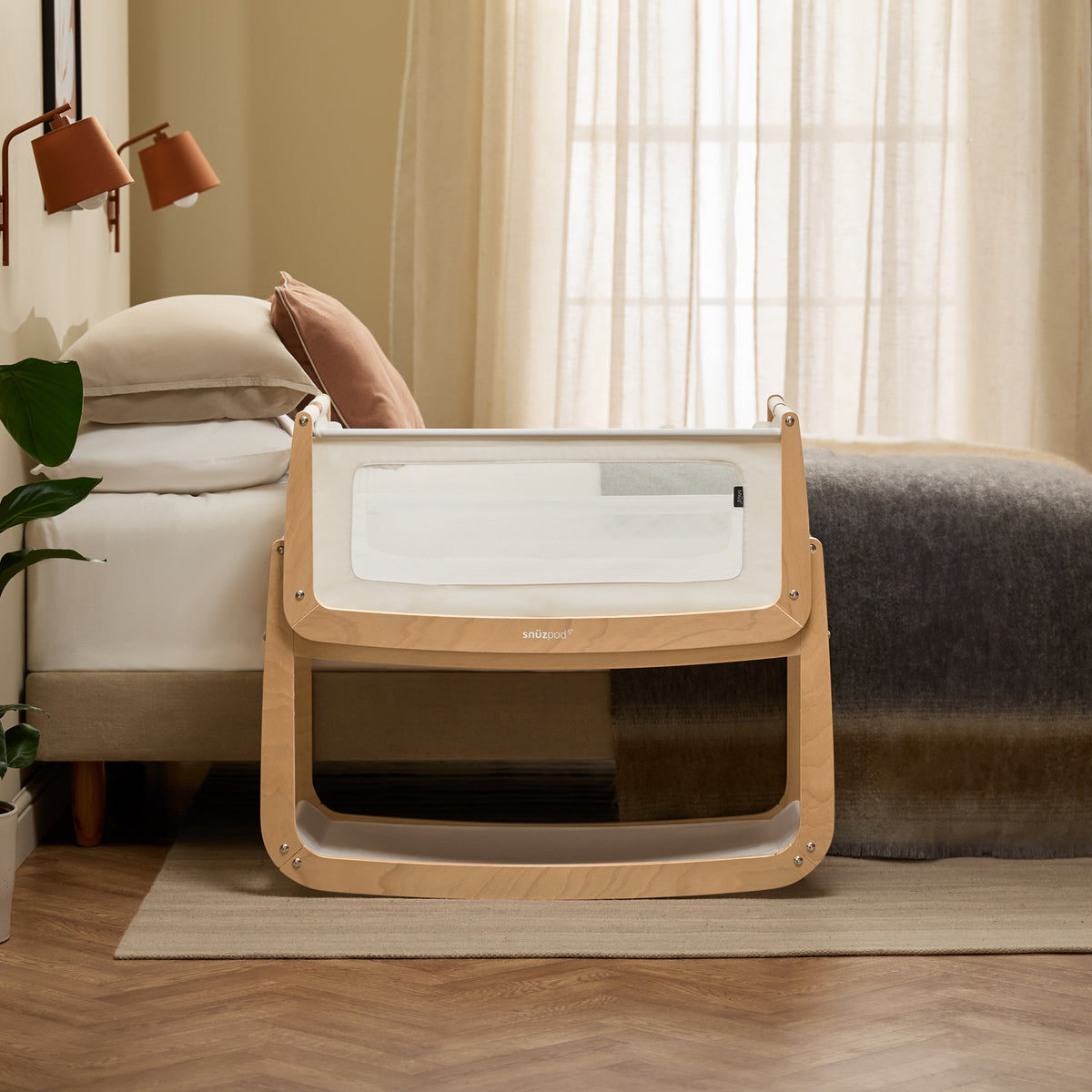 Snuzpod 5 - Bedside Co-Sleeper | Natural