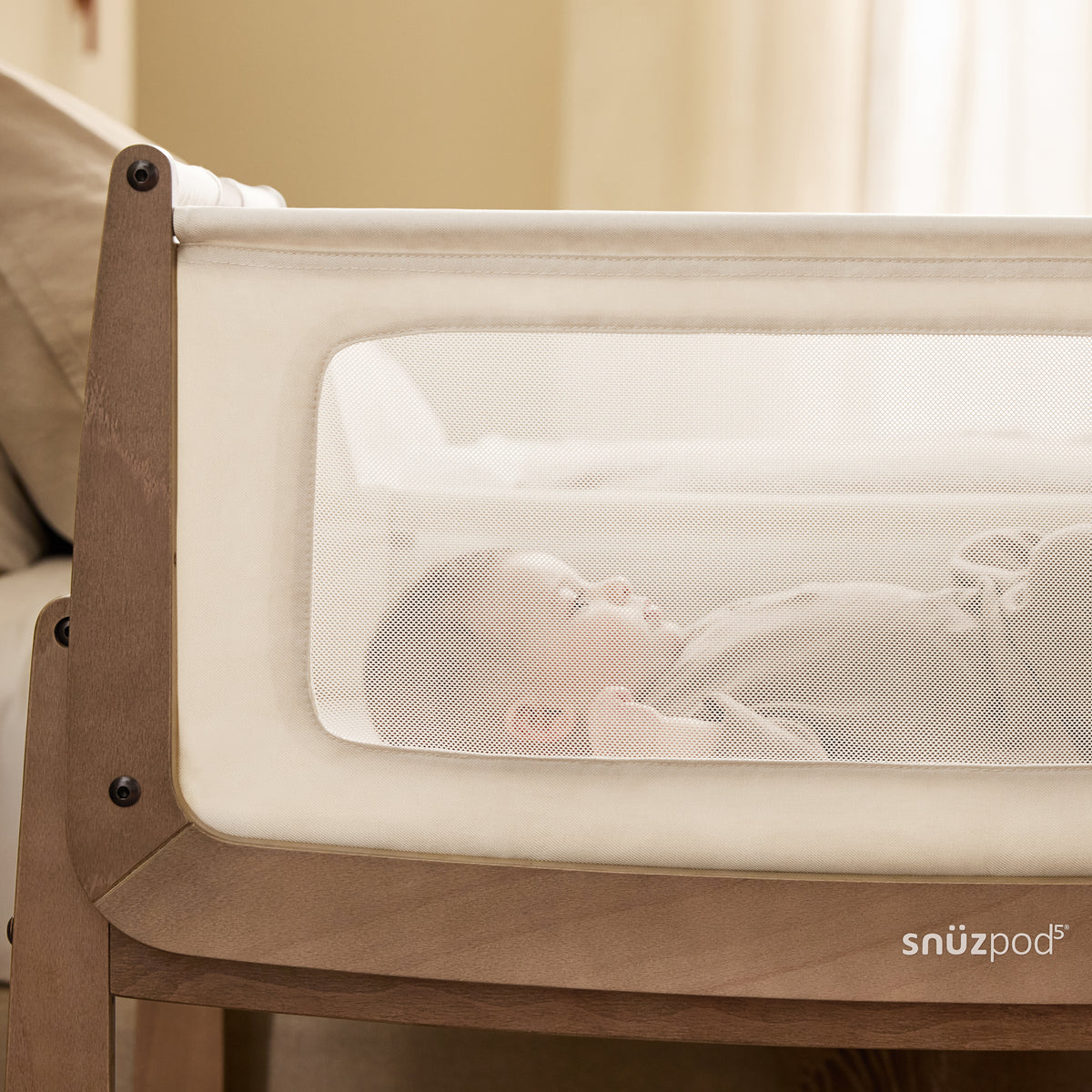 Snuzpod 5 - Bedside Co-Sleeper | Walnut
