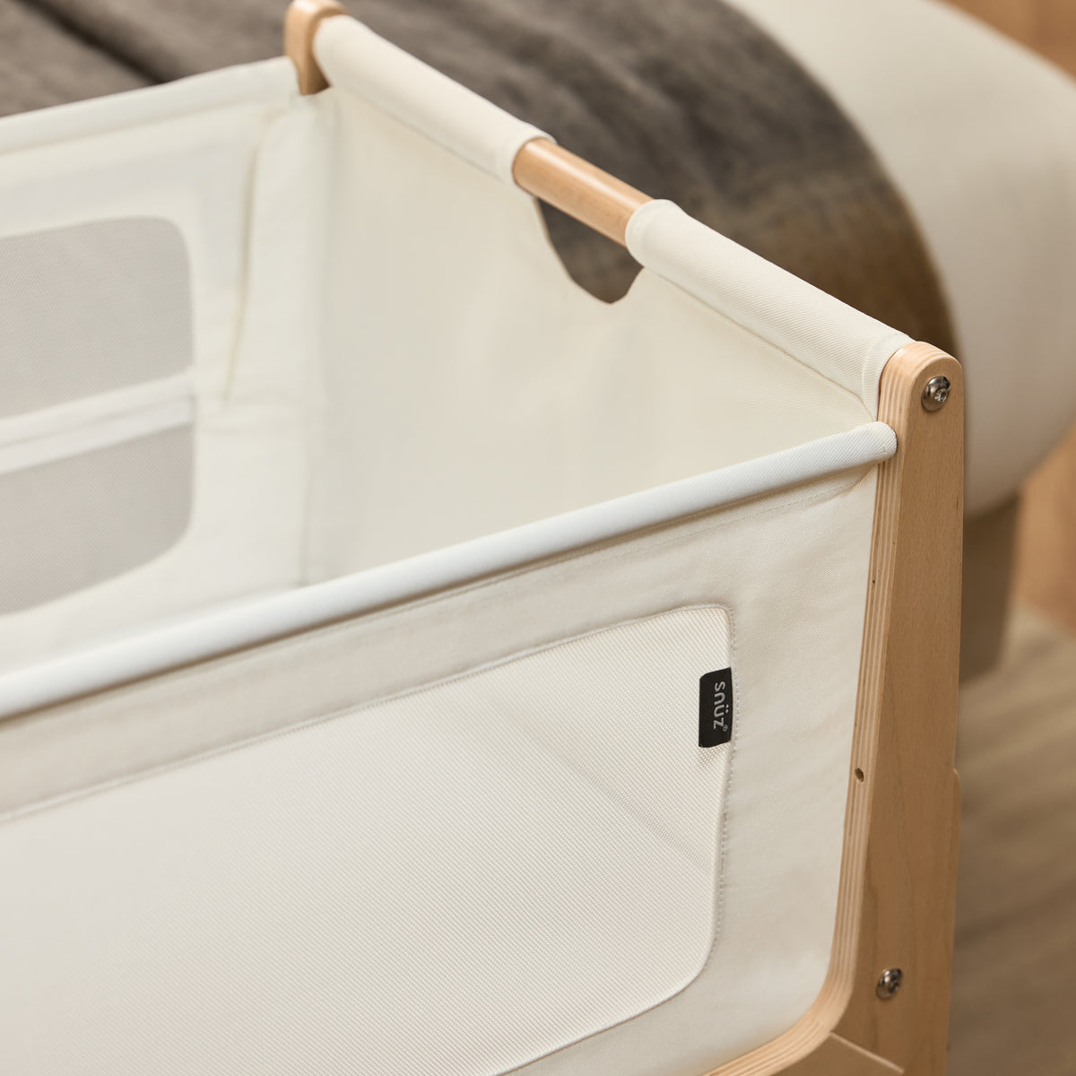 Snuzpod 5 - Bedside Co-Sleeper | Natural