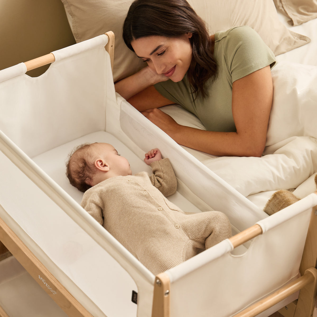 Snuzpod 5 - Bedside Co-Sleeper | Natural