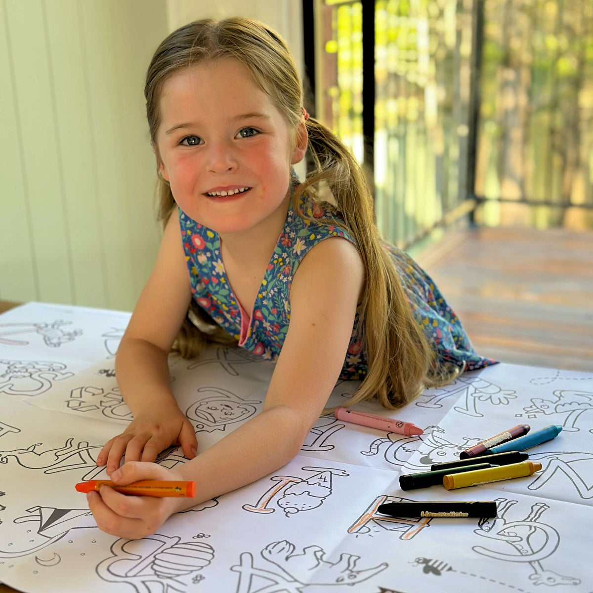 Honeysticks - Activity Set | Posters & Crayon Set