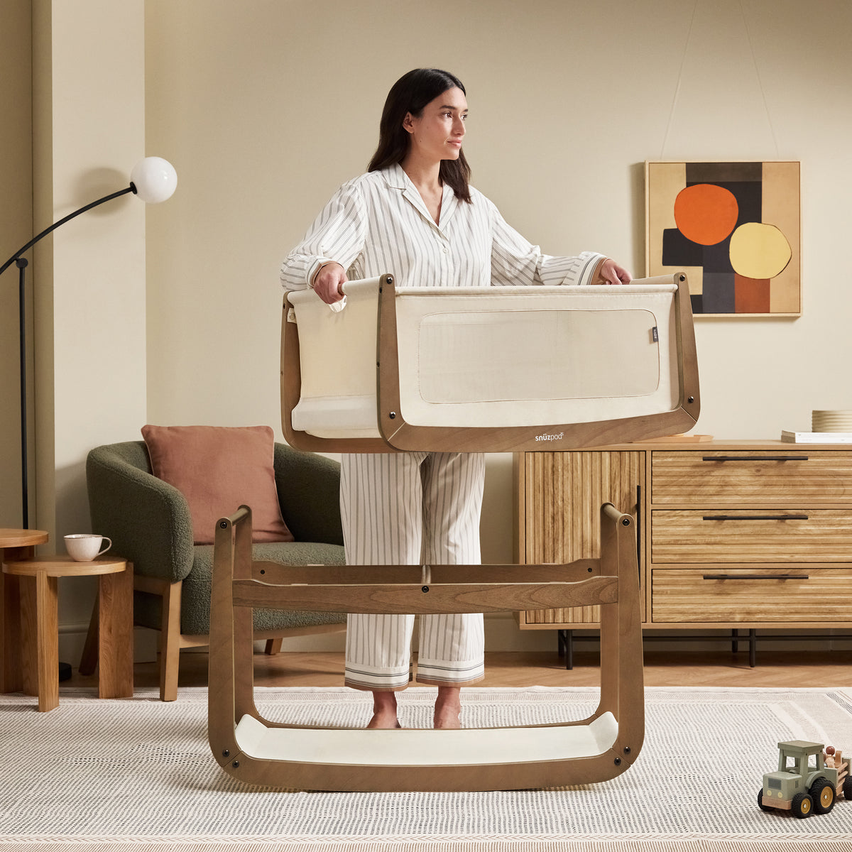 Snuzpod 5 - Bedside Co-Sleeper | Walnut