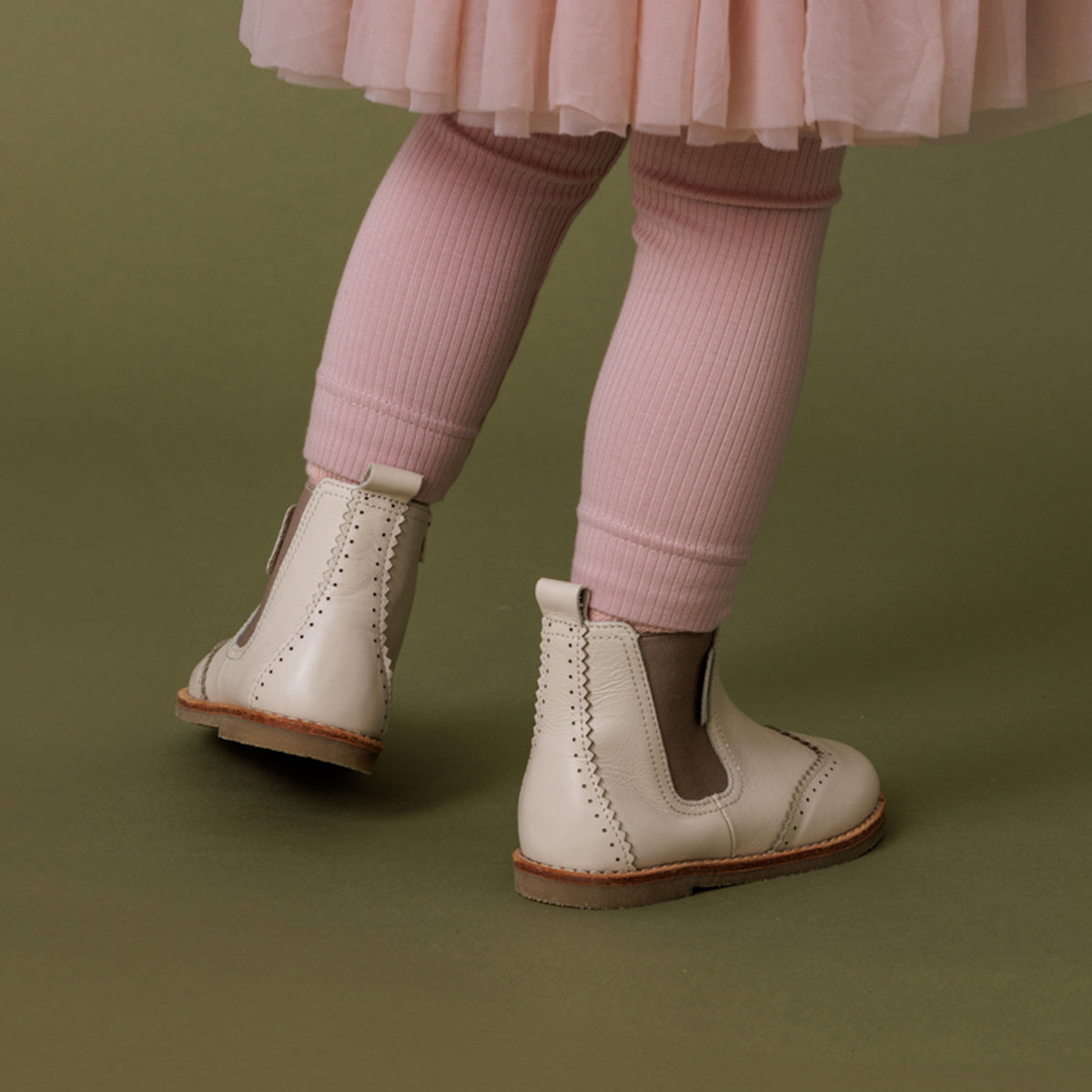 Pretty Brave - Windsor Boot | Stone