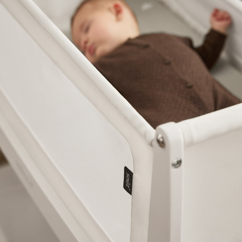 Snuzpod 5 - Bedside Co-Sleeper | White