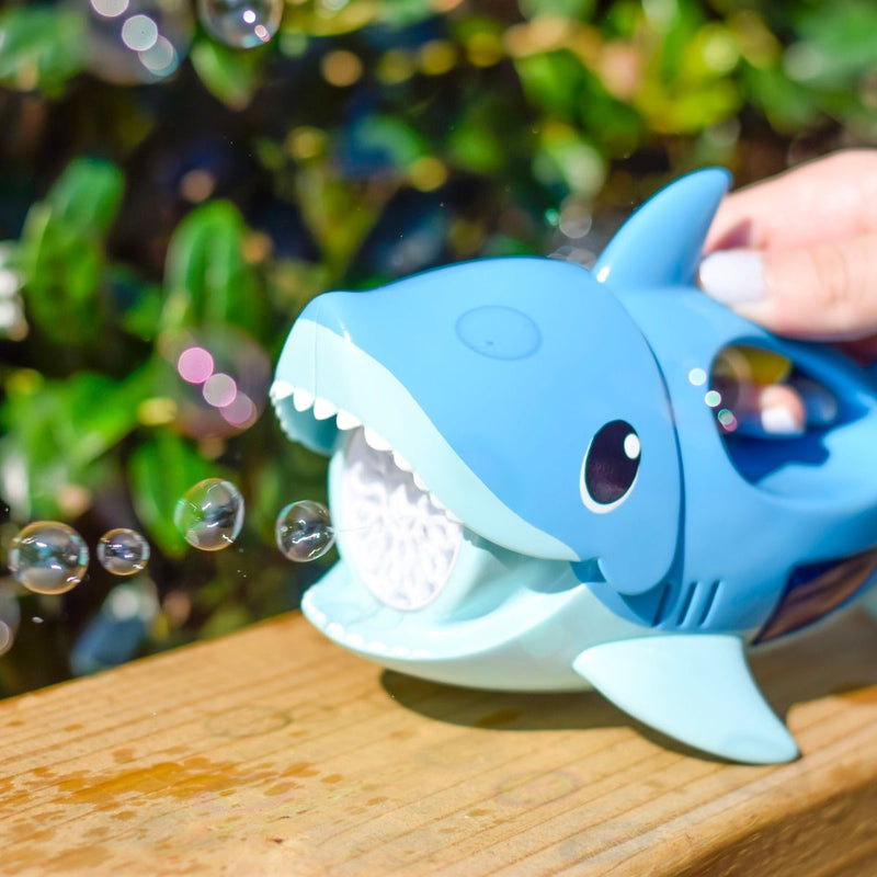 Max Bubbles - Handheld Bubble Machine | Shark