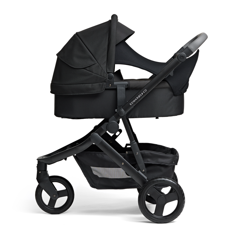 Edwards & Co - Carry Cot 2
