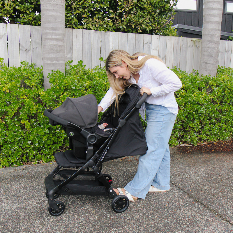 Edwards & Co - Lucci Travel Stroller | Arctic White