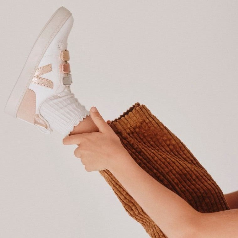 Veja - V-10 Chromefree Leather | Multico White + Shiny
